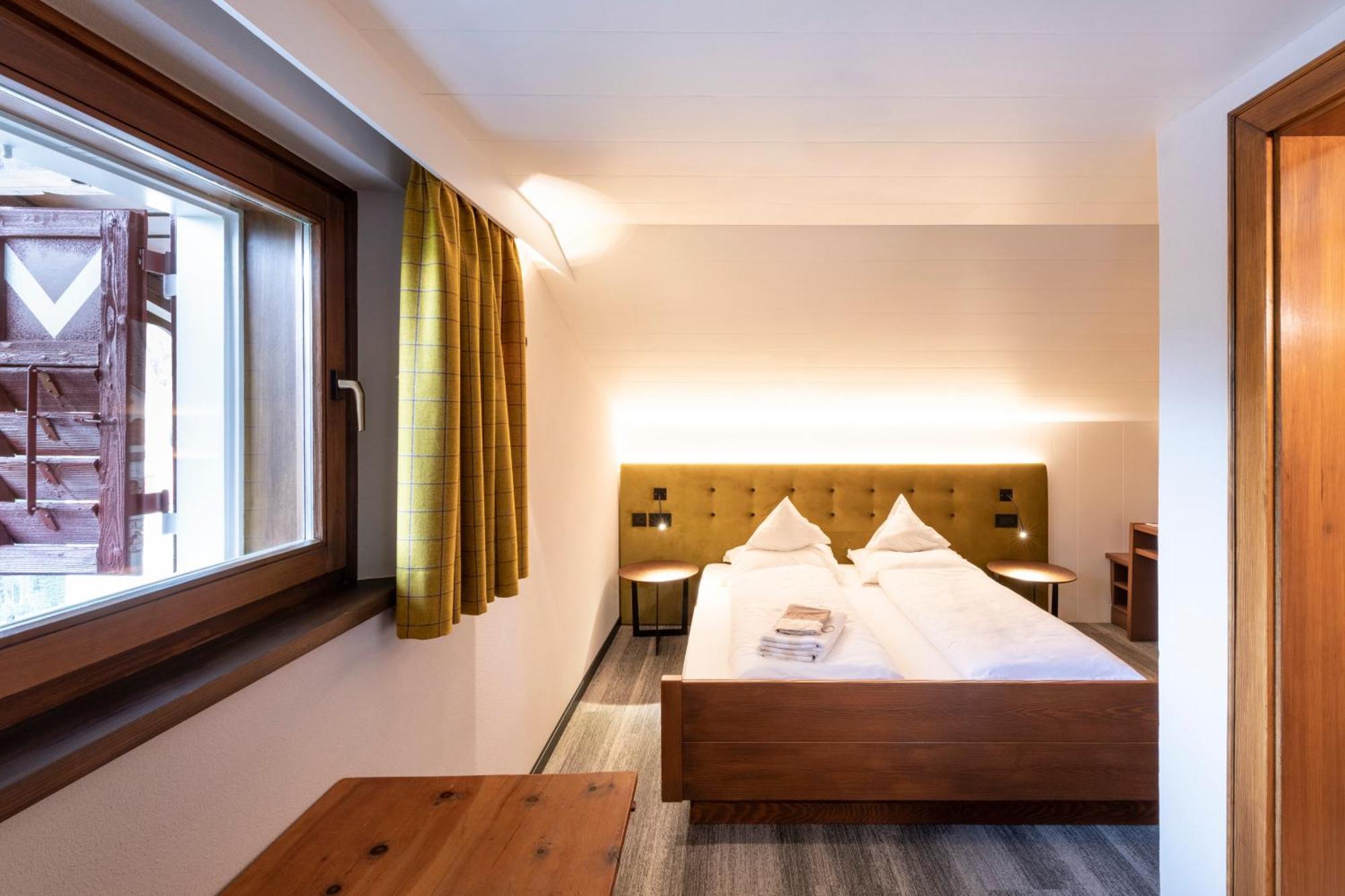 Hotel Platz Ortisei Esterno foto