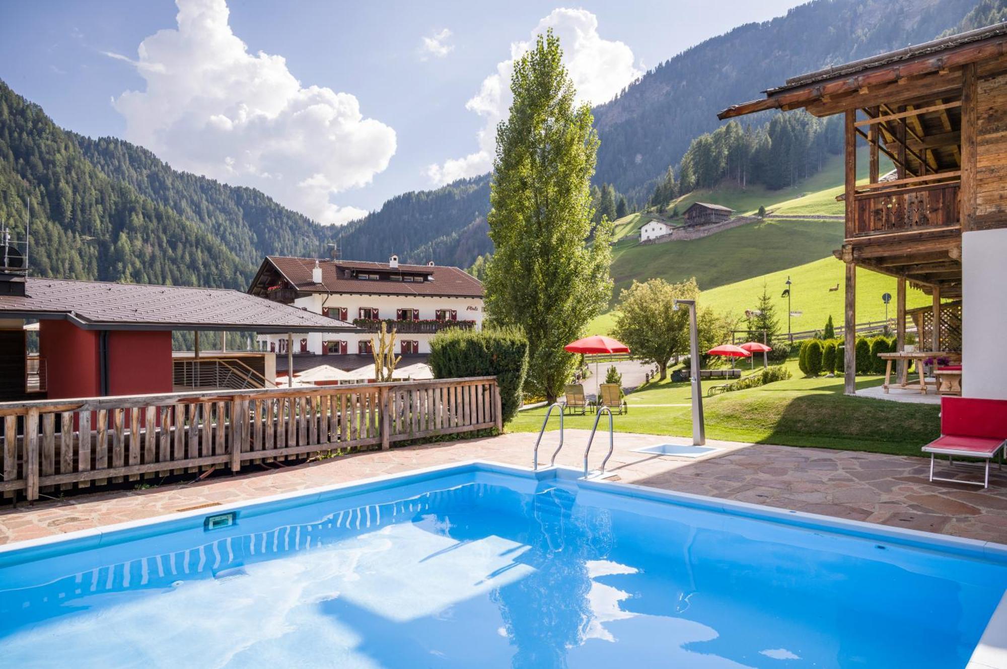 Hotel Platz Ortisei Esterno foto